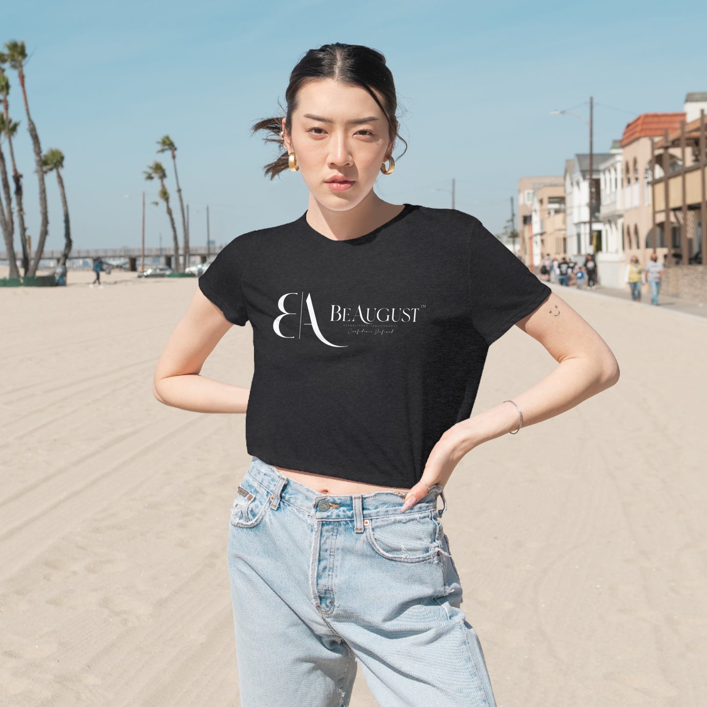 BeAugust Classic Women's Flowy Cropped Tee